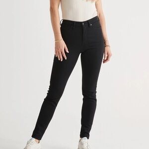 🌻NWT • Forever 21 • The Sunset Curvy Fit • Black Denim •